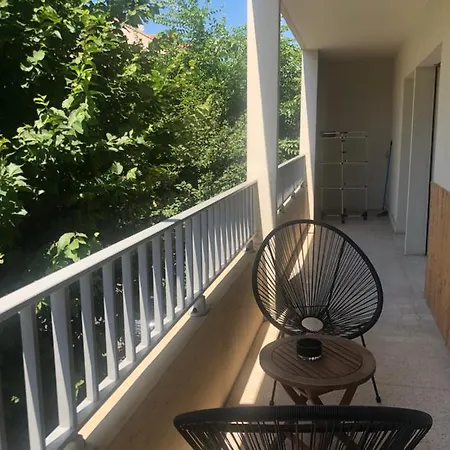 Residence Le Marly Hyeres شقة