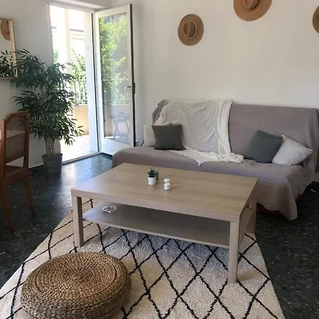 Residence Le Marly Hyeres Lägenhet *