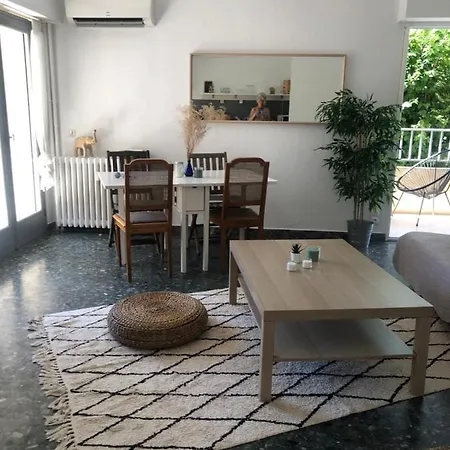 Residence Le Marly Hyeres Lägenhet *